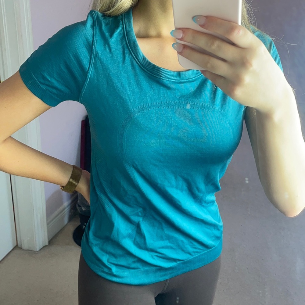 Lululemon swiftly tech tshirt